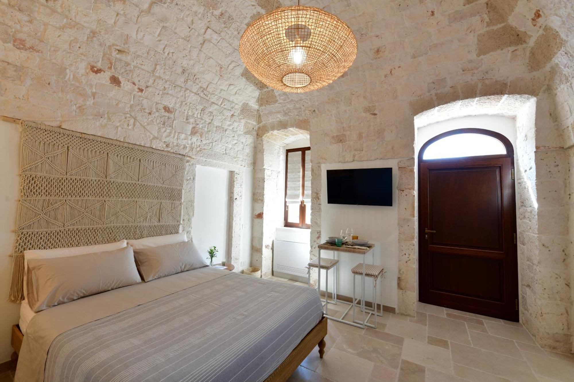 Lamarossa Trulli & Suites Antonelli ภายนอก รูปภาพ