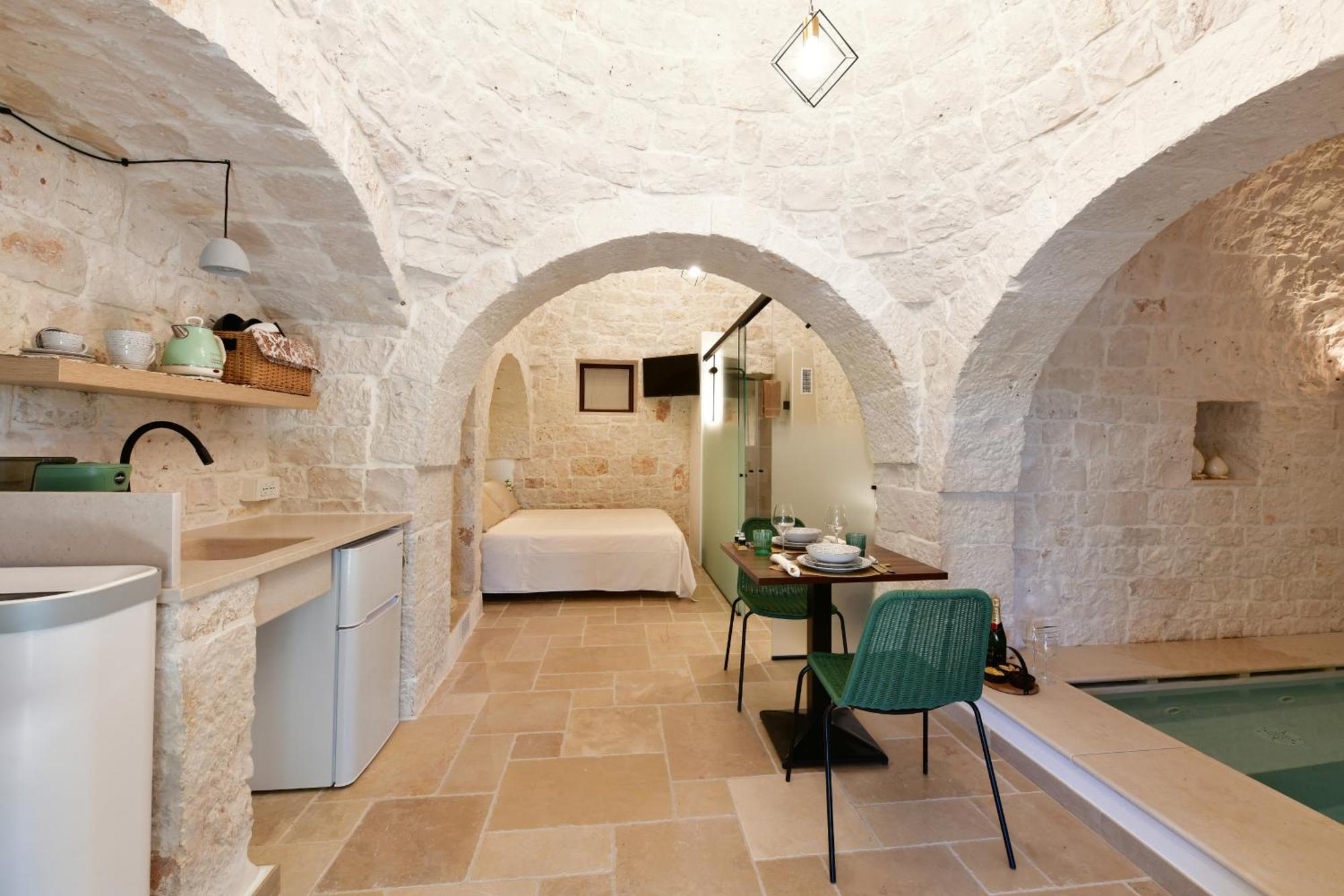 Lamarossa Trulli & Suites Antonelli ภายนอก รูปภาพ