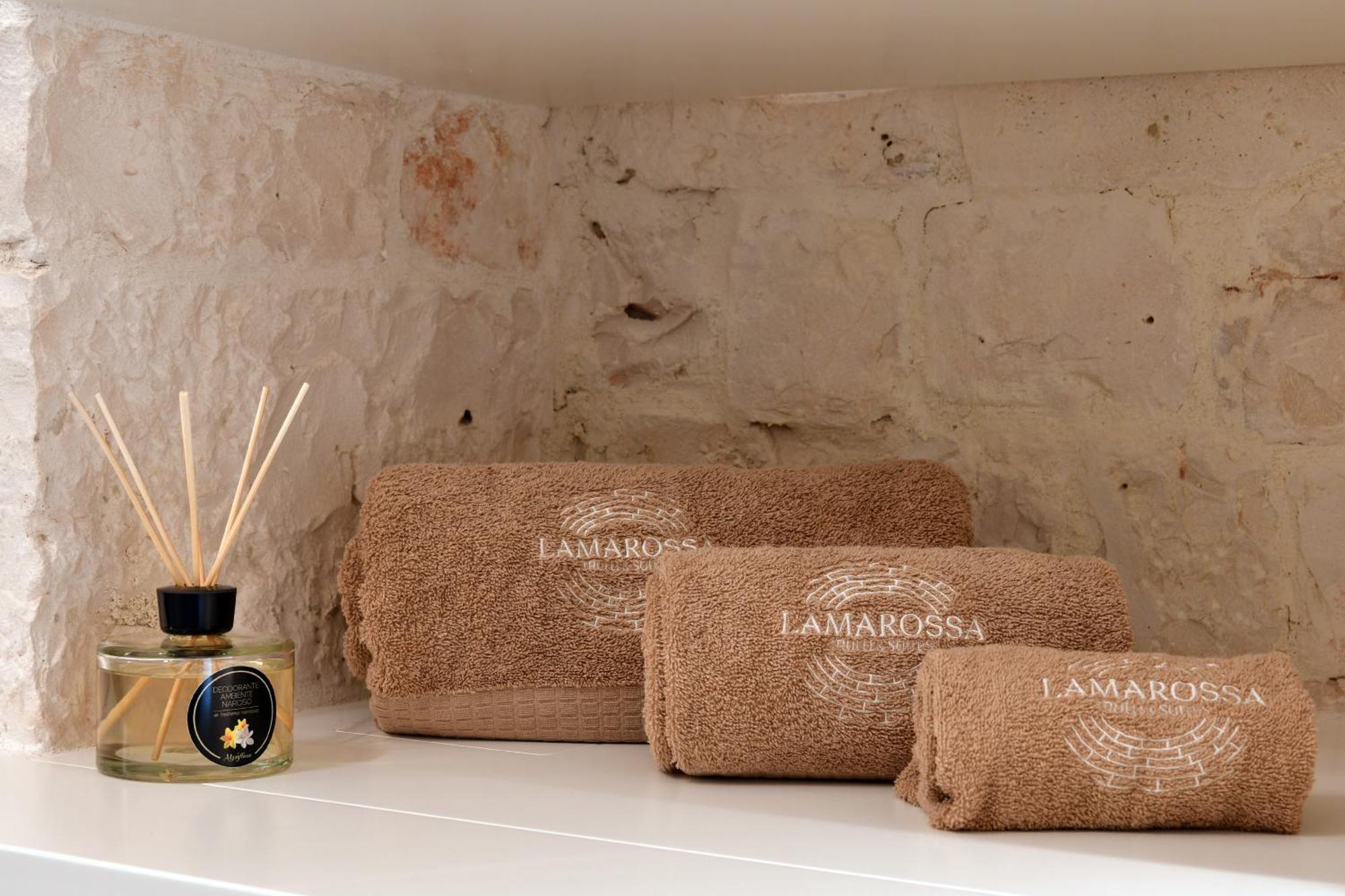 Lamarossa Trulli & Suites Antonelli ภายนอก รูปภาพ