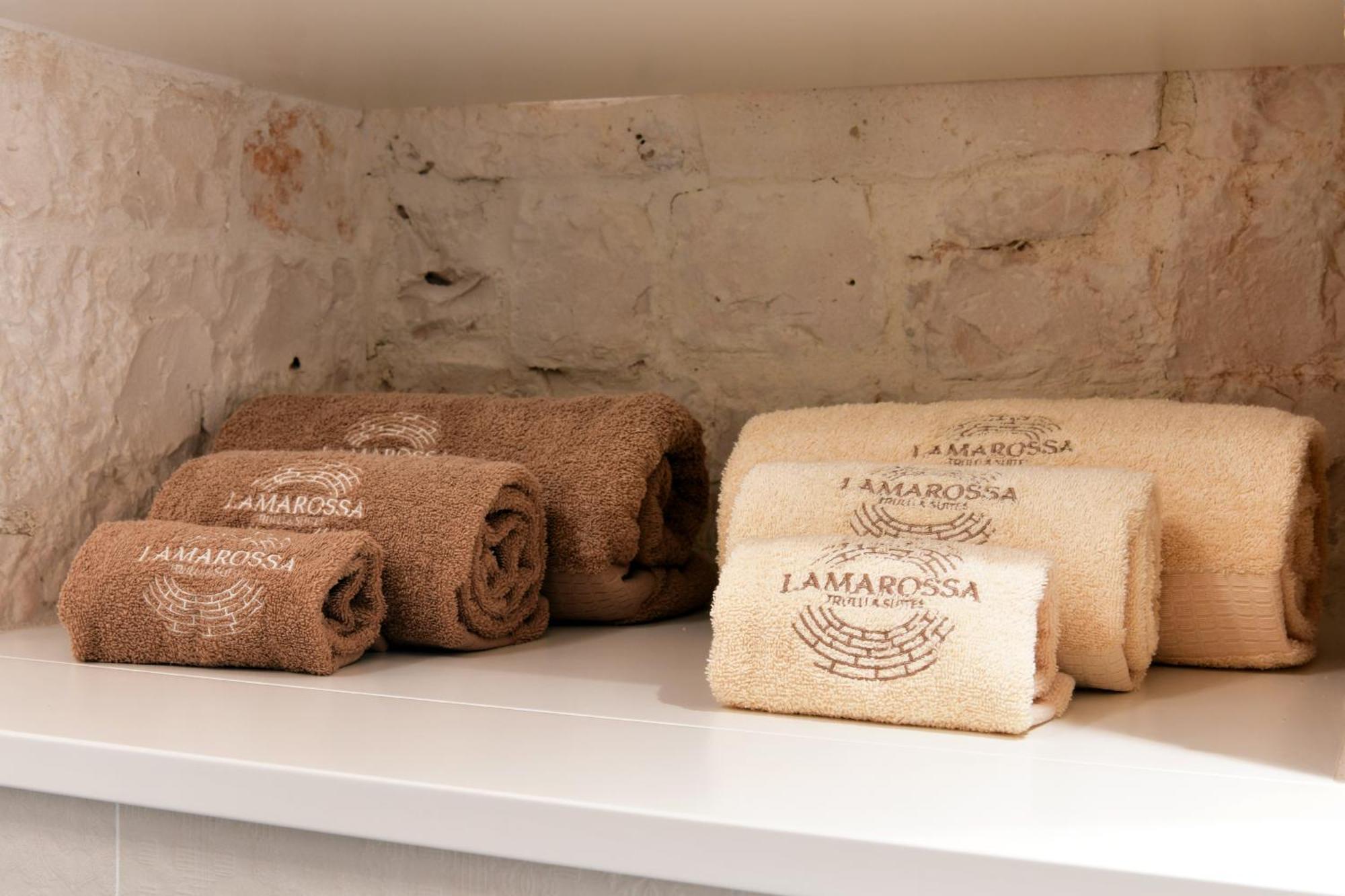 Lamarossa Trulli & Suites Antonelli ภายนอก รูปภาพ