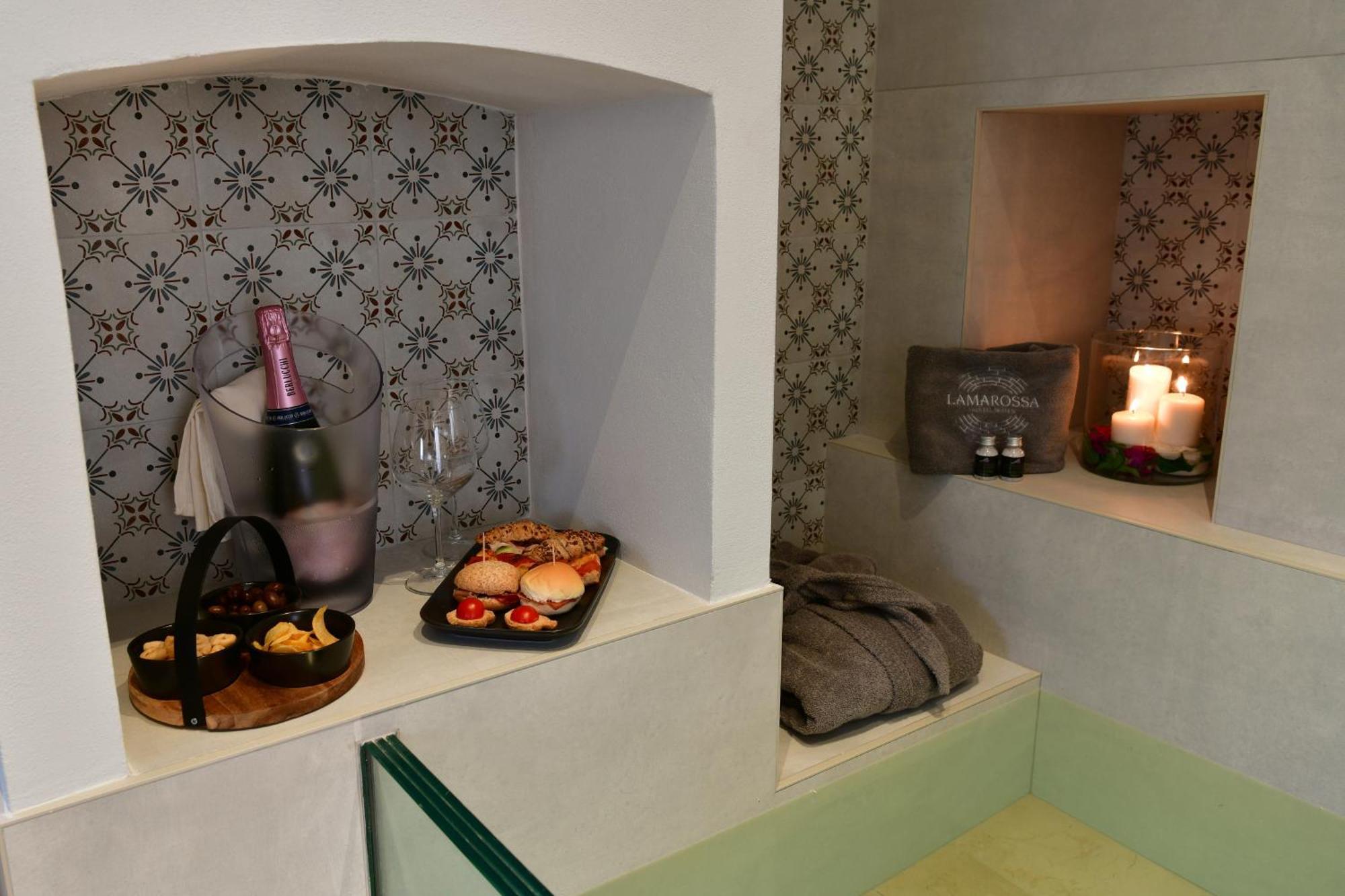 Lamarossa Trulli & Suites Antonelli ภายนอก รูปภาพ