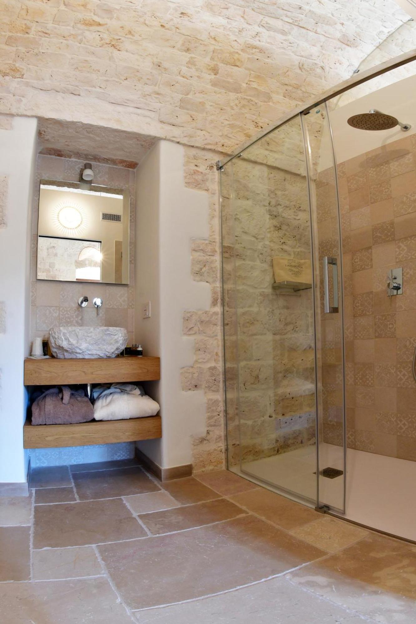 Lamarossa Trulli & Suites Antonelli ภายนอก รูปภาพ