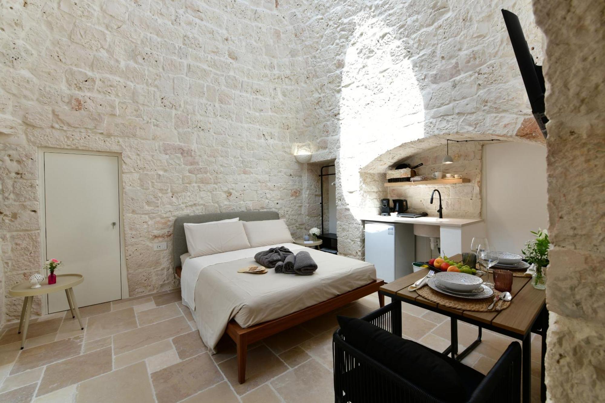 Lamarossa Trulli & Suites Antonelli ภายนอก รูปภาพ