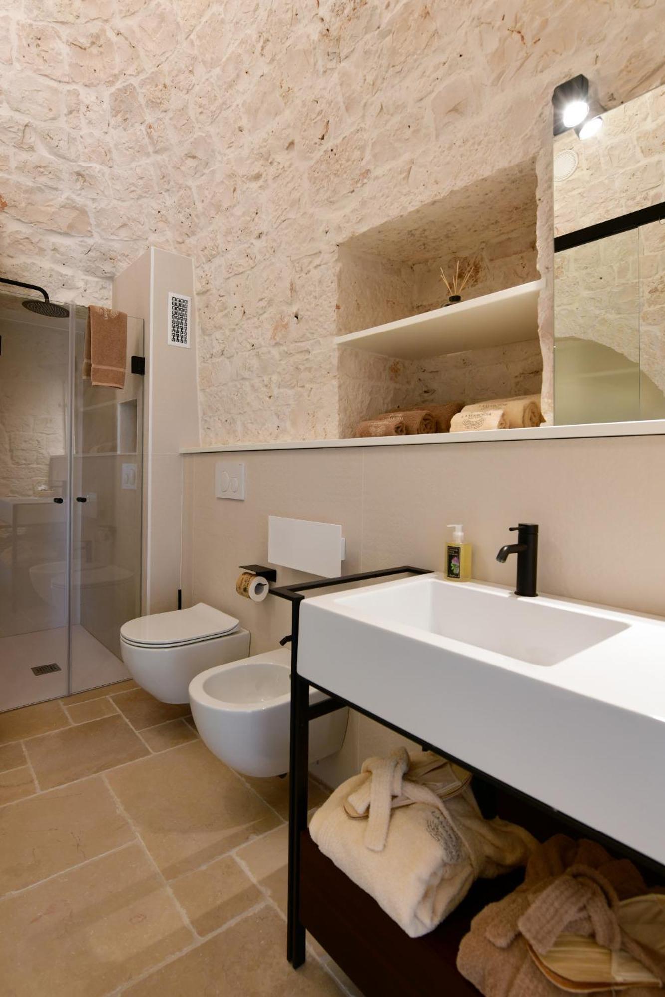 Lamarossa Trulli & Suites Antonelli ภายนอก รูปภาพ