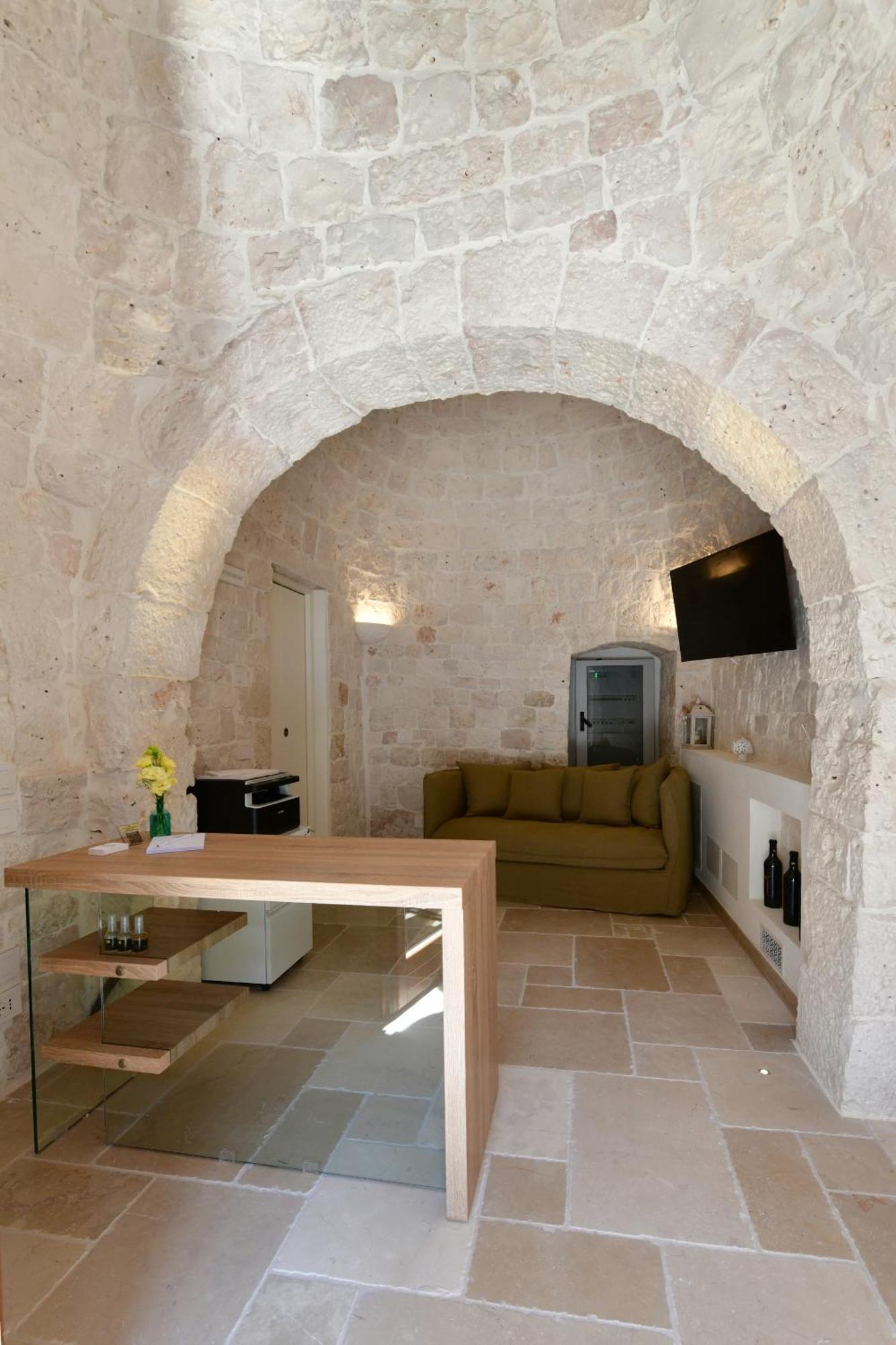 Lamarossa Trulli & Suites Antonelli ภายนอก รูปภาพ