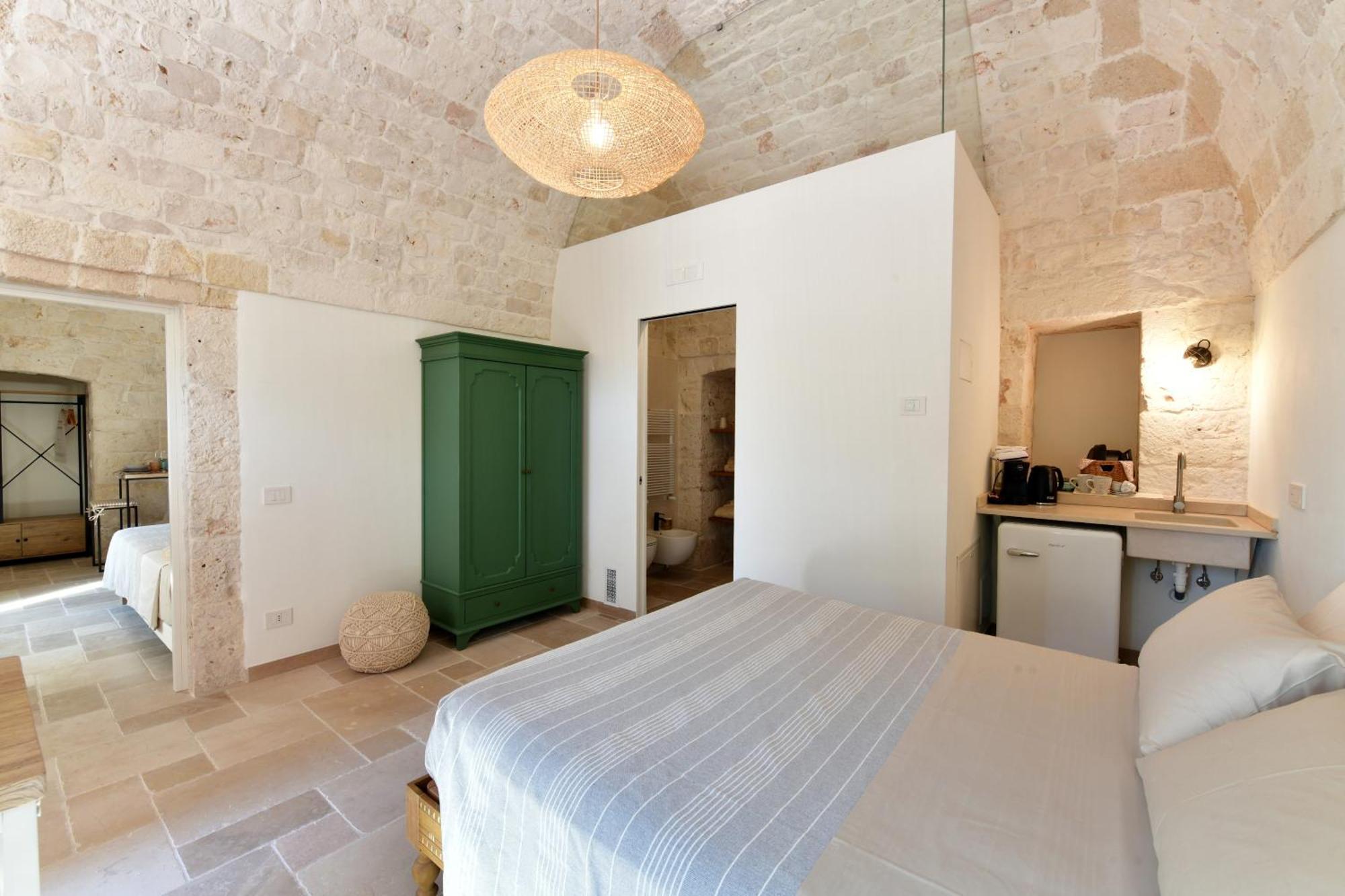 Lamarossa Trulli & Suites Antonelli ภายนอก รูปภาพ