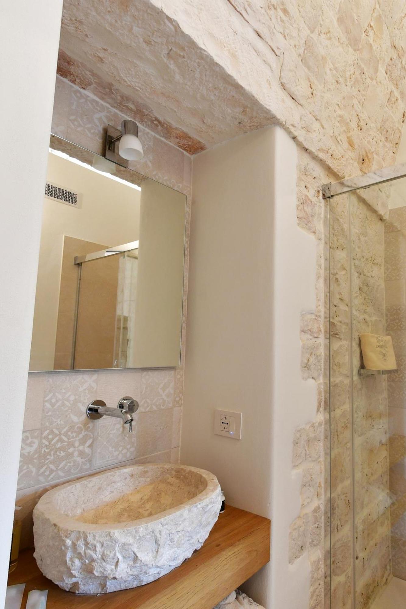 Lamarossa Trulli & Suites Antonelli ภายนอก รูปภาพ
